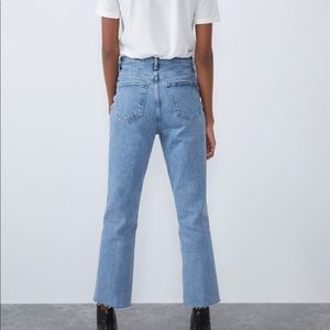 New ZARA hi-rise trumpet jeans